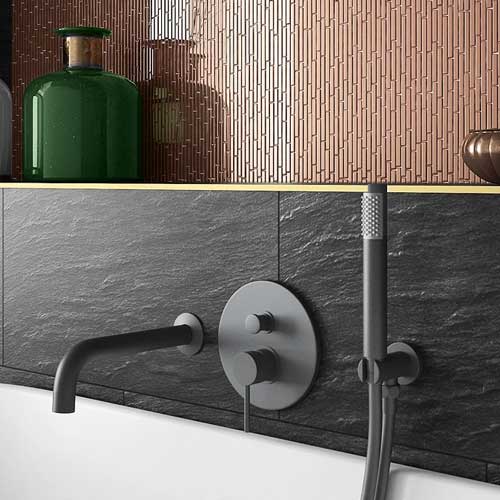 Arezzo-Round-Concealed-Manual-Bath